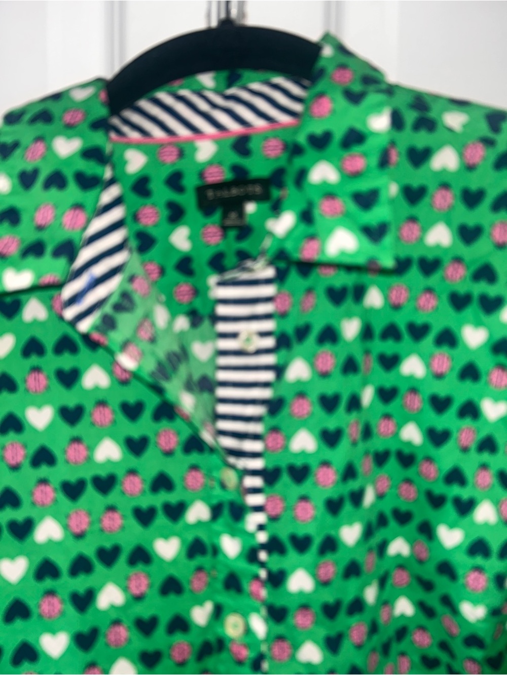 Talbots Green Button-Up Shirt with Pink Ladybug & Navy Hearts - Picture 2 of 9